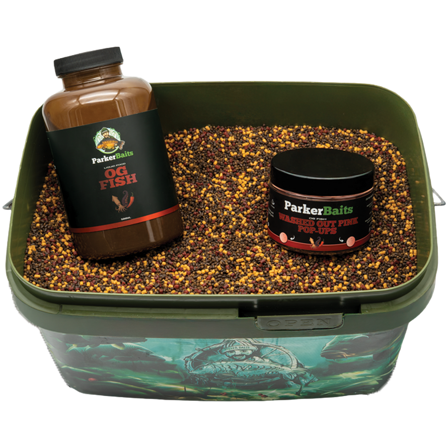 3kg Pellet Bundle Deal: pellets in a green ParkerBaits bucket with a liquid bottle and a hook bait tub